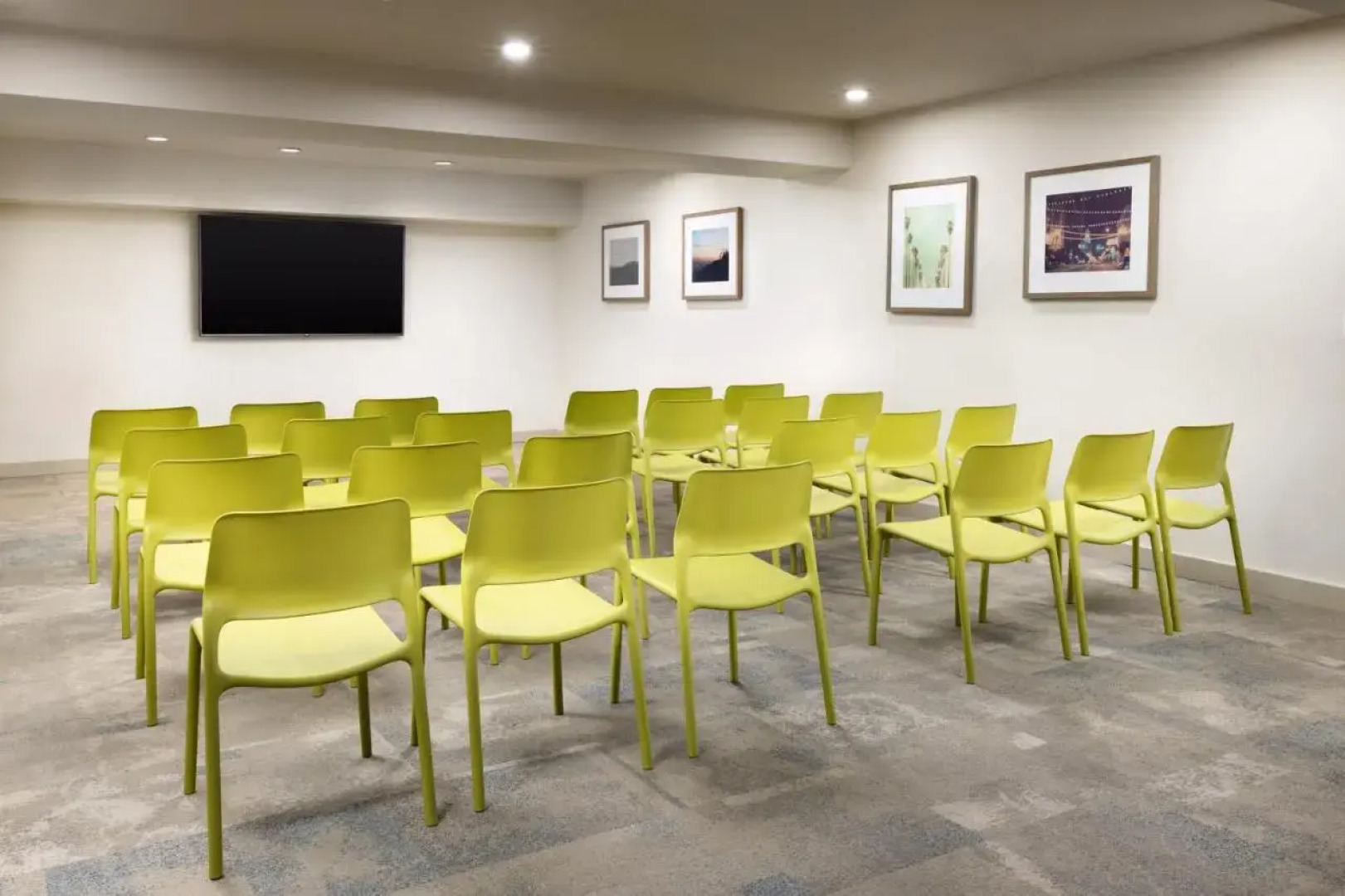 Country Inn & Suites By Carlson Calabasas