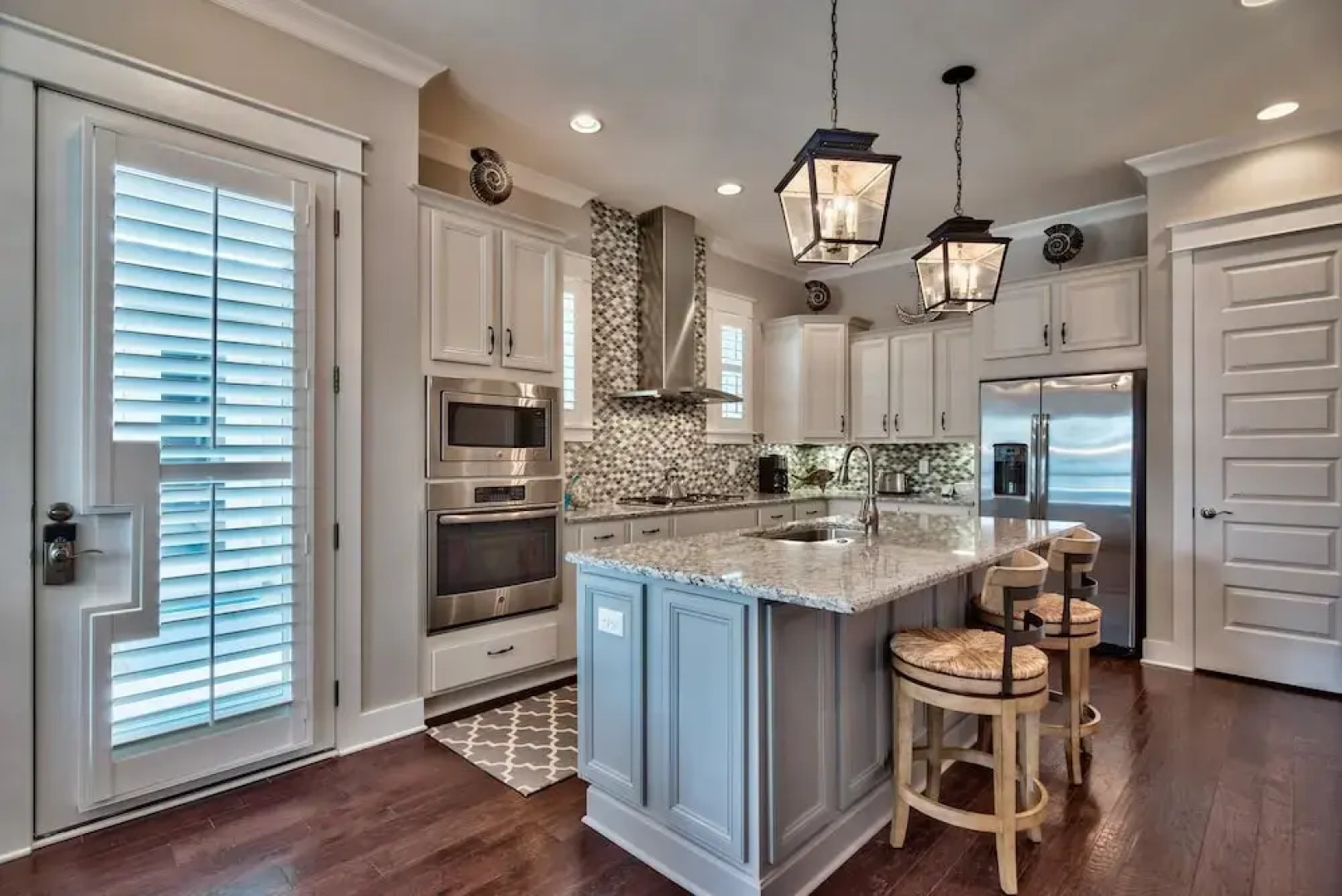 Beach Retreat 3 Bedroom Condo By Coastal Dreamin