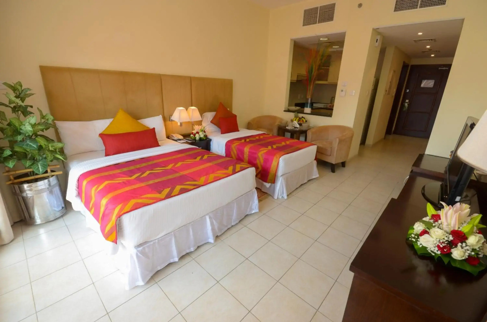 Parkside Suites Hotel Apartment