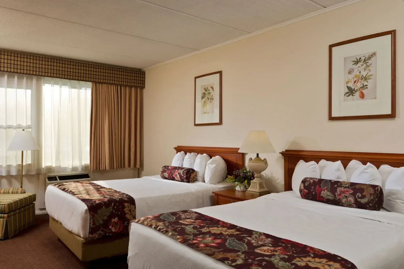 Fort William Henry Hotel and Conference Center