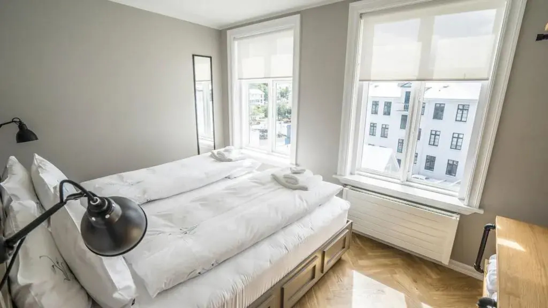 Отель Kvosin Downtown