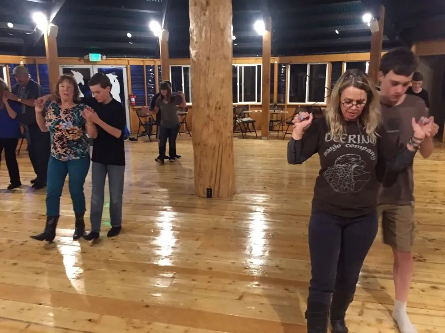 Ninilchik 132.6 Cabins and Rv Park