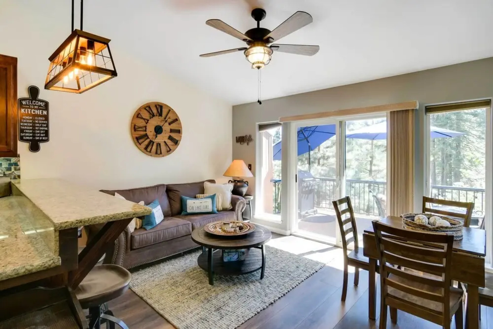 Tranquil Lake Almanor Getaway w/ Grill!