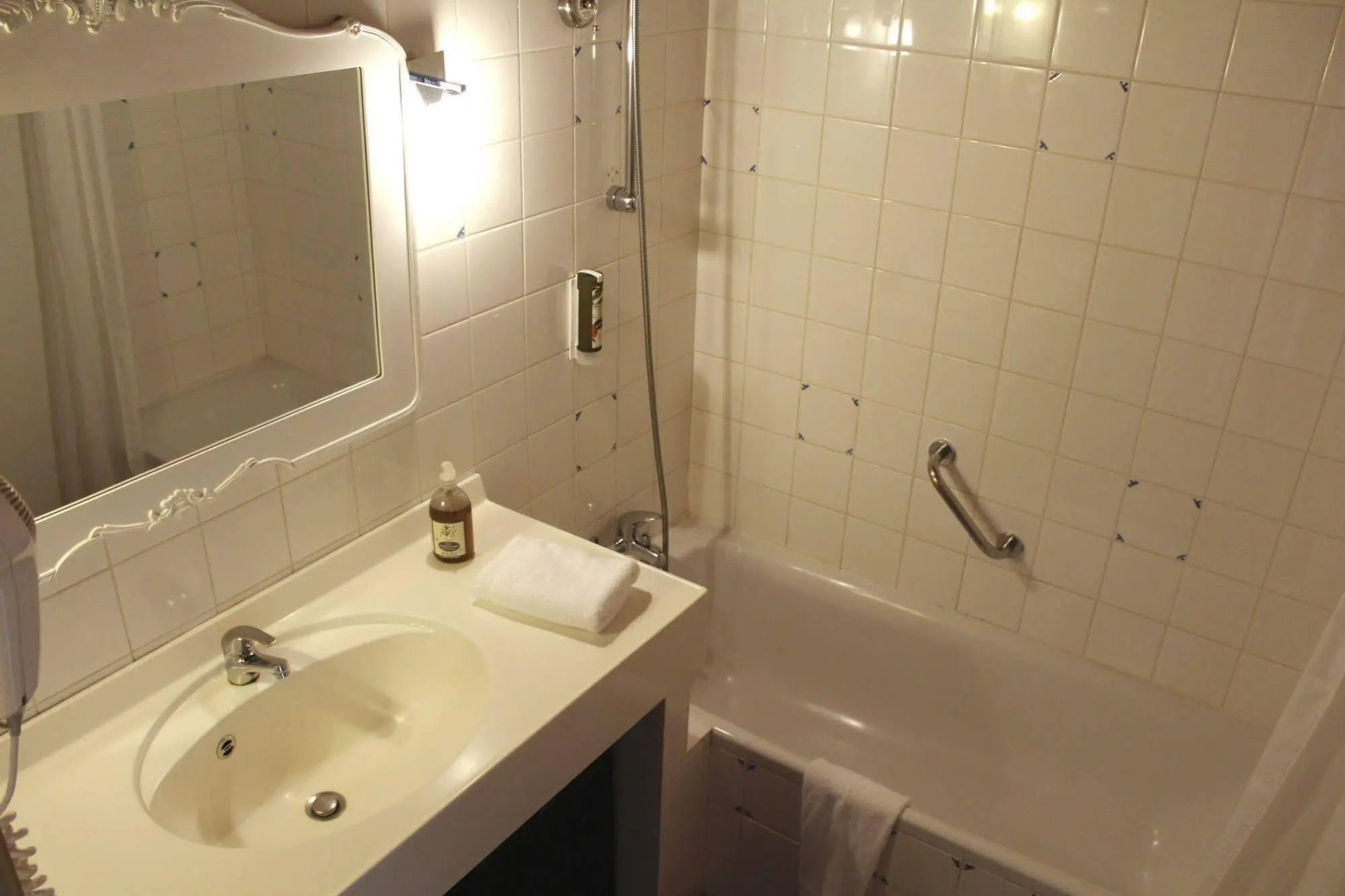 Hotel La Bastide dEygalières