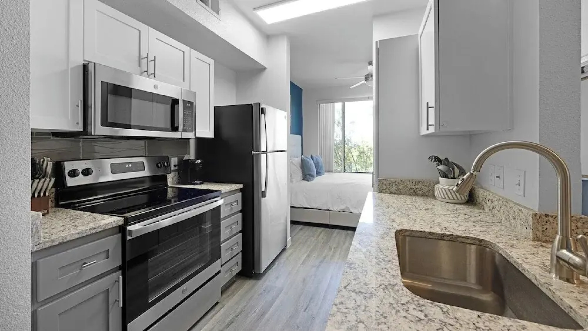 ASU-Tempe Apartments by Landing