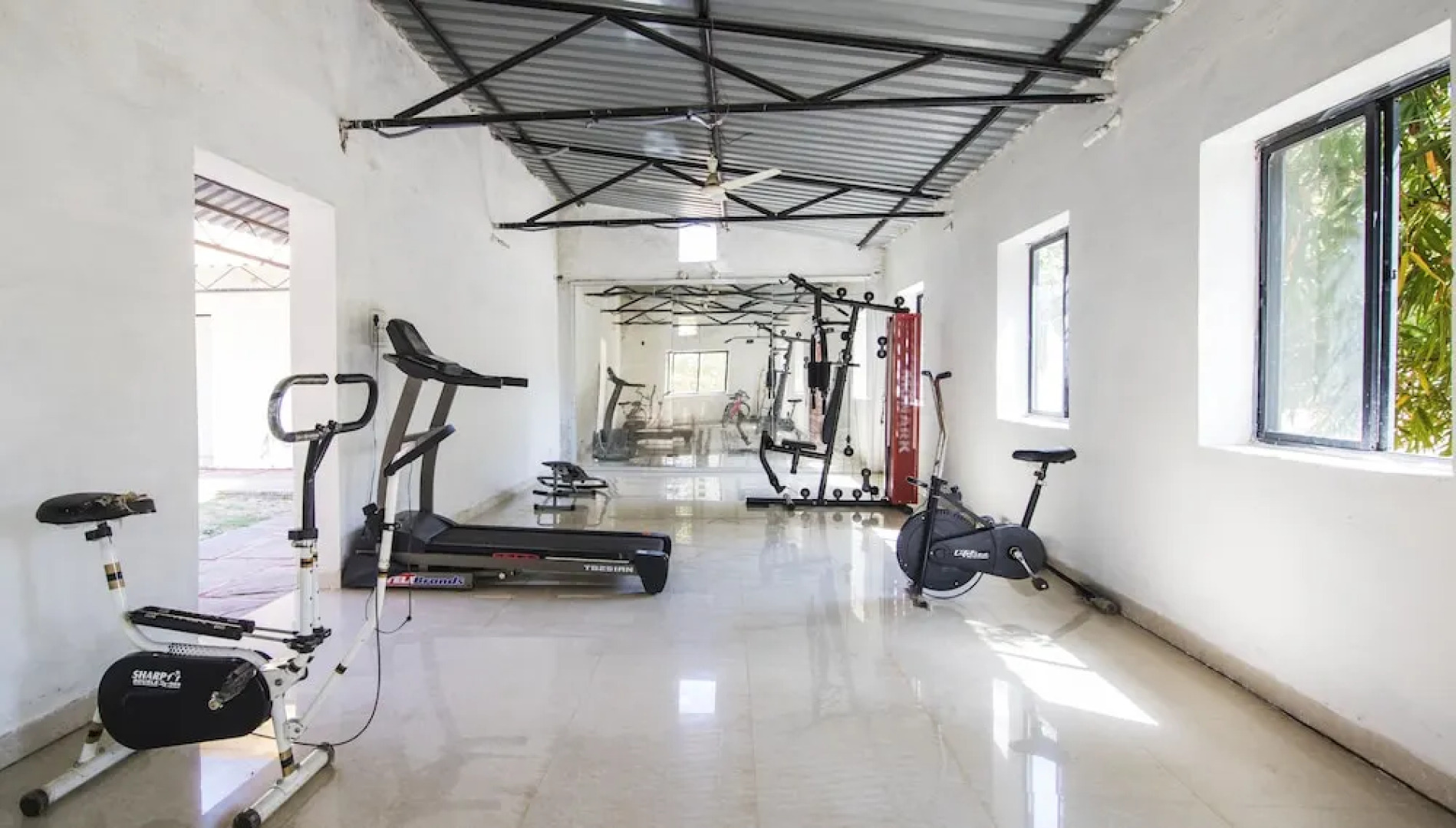 Mougli's Paradise Resort