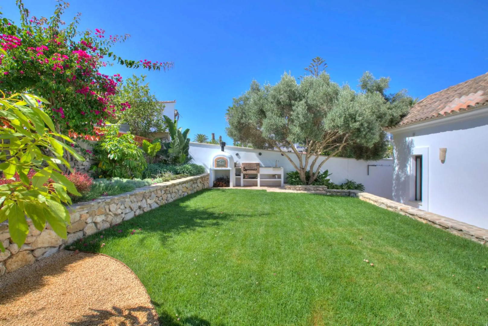 Villa Mas Tranquila - A stylish villa with pool 150 m from the beach