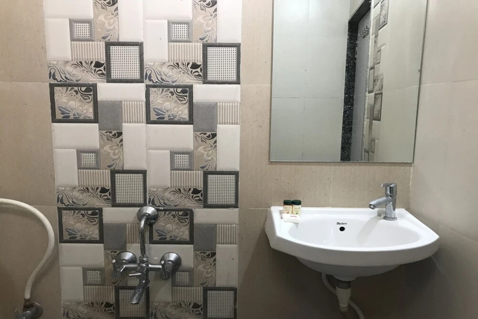 OYO 22225 Baba Ramdev