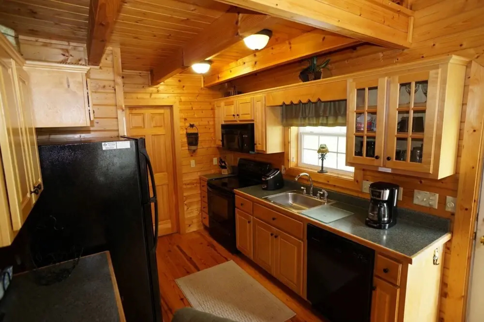 Oasis Cabin at Blairsville 2 Bedrooms 2 Bathrooms Cabin