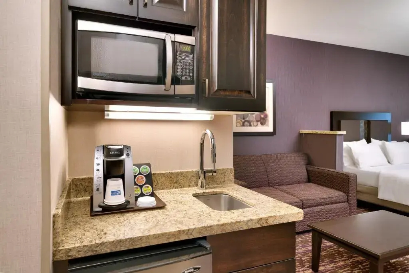 Holiday Inn Express & Suites Billings by IHG