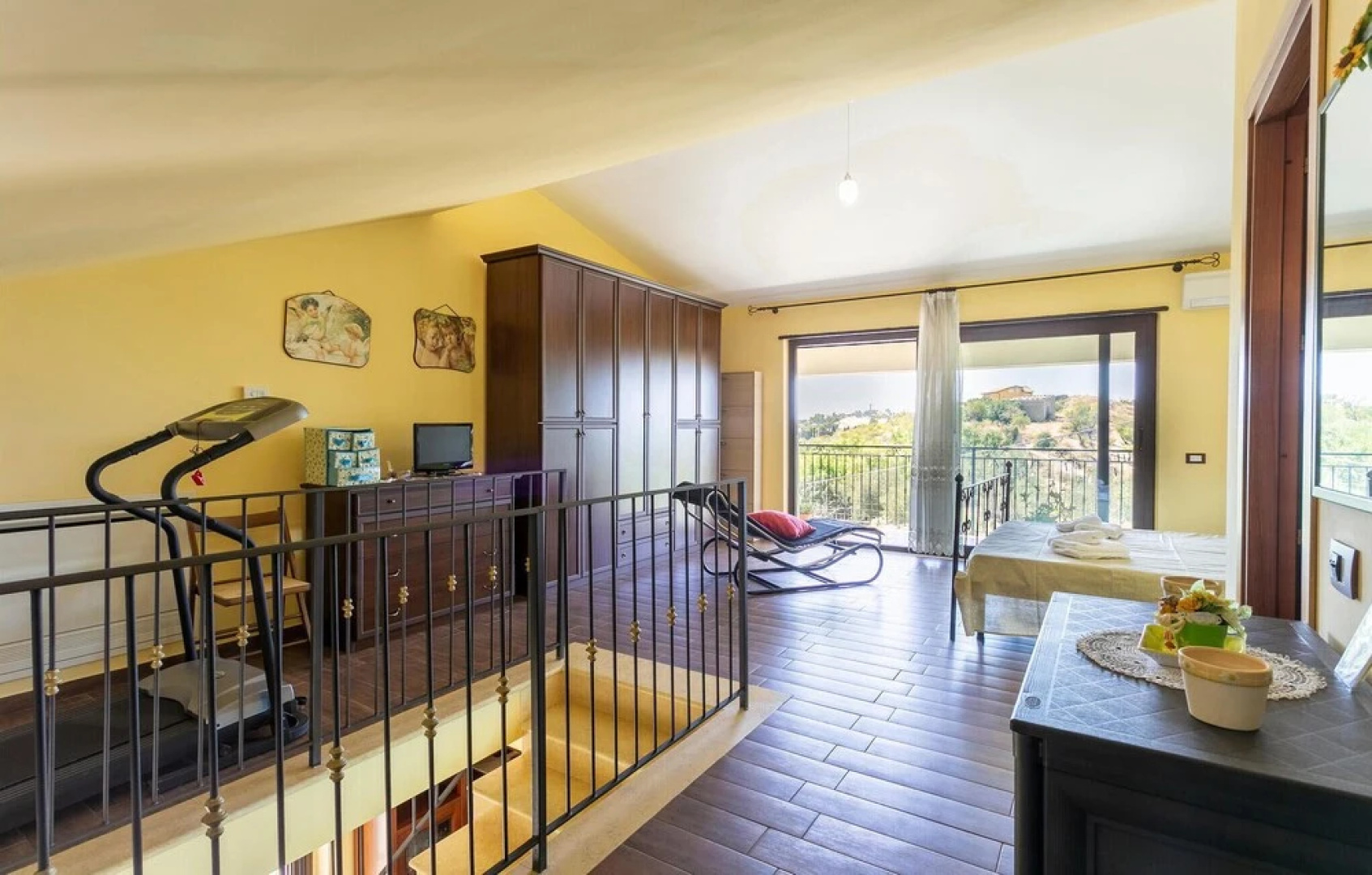 Awesome Home in Aragona With 5 Bedrooms and Outdoor Swimming Pool