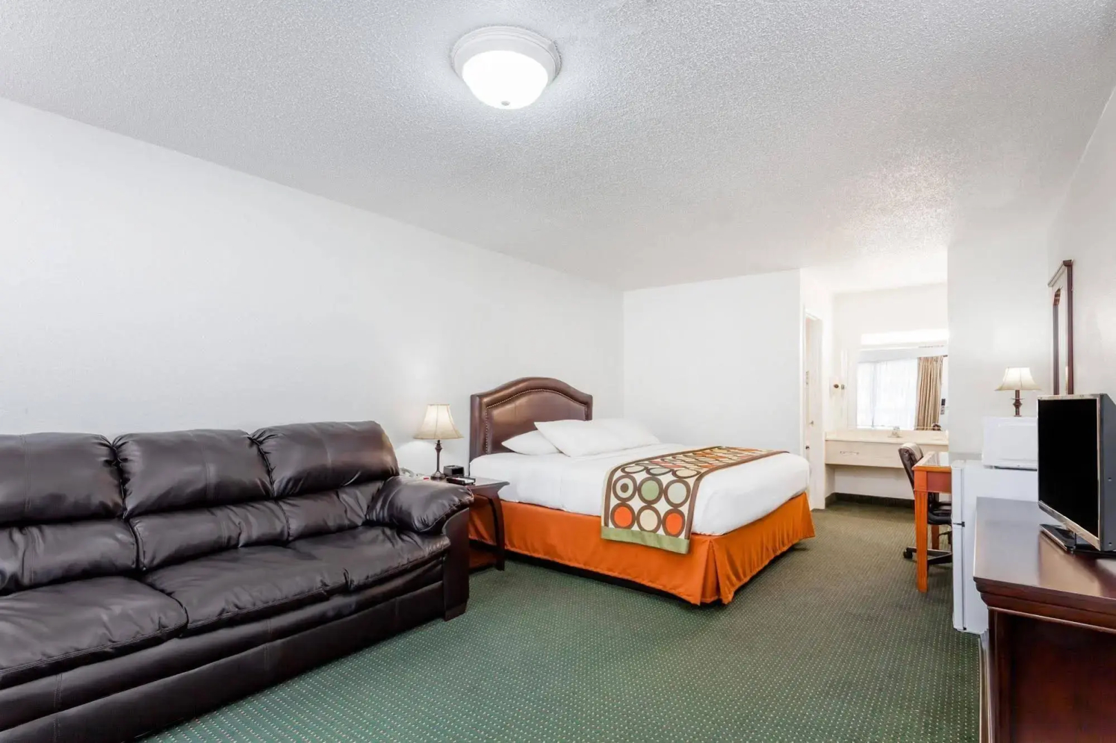 Simple Rewards Inn