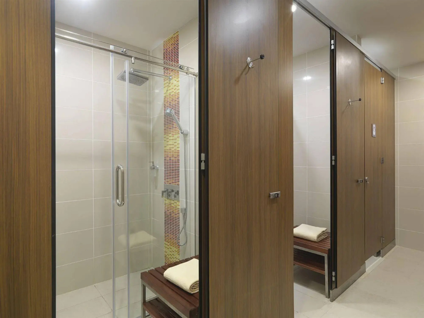 Sama-Sama Express KLIA Terminal 2 - Airside Transit Hotel