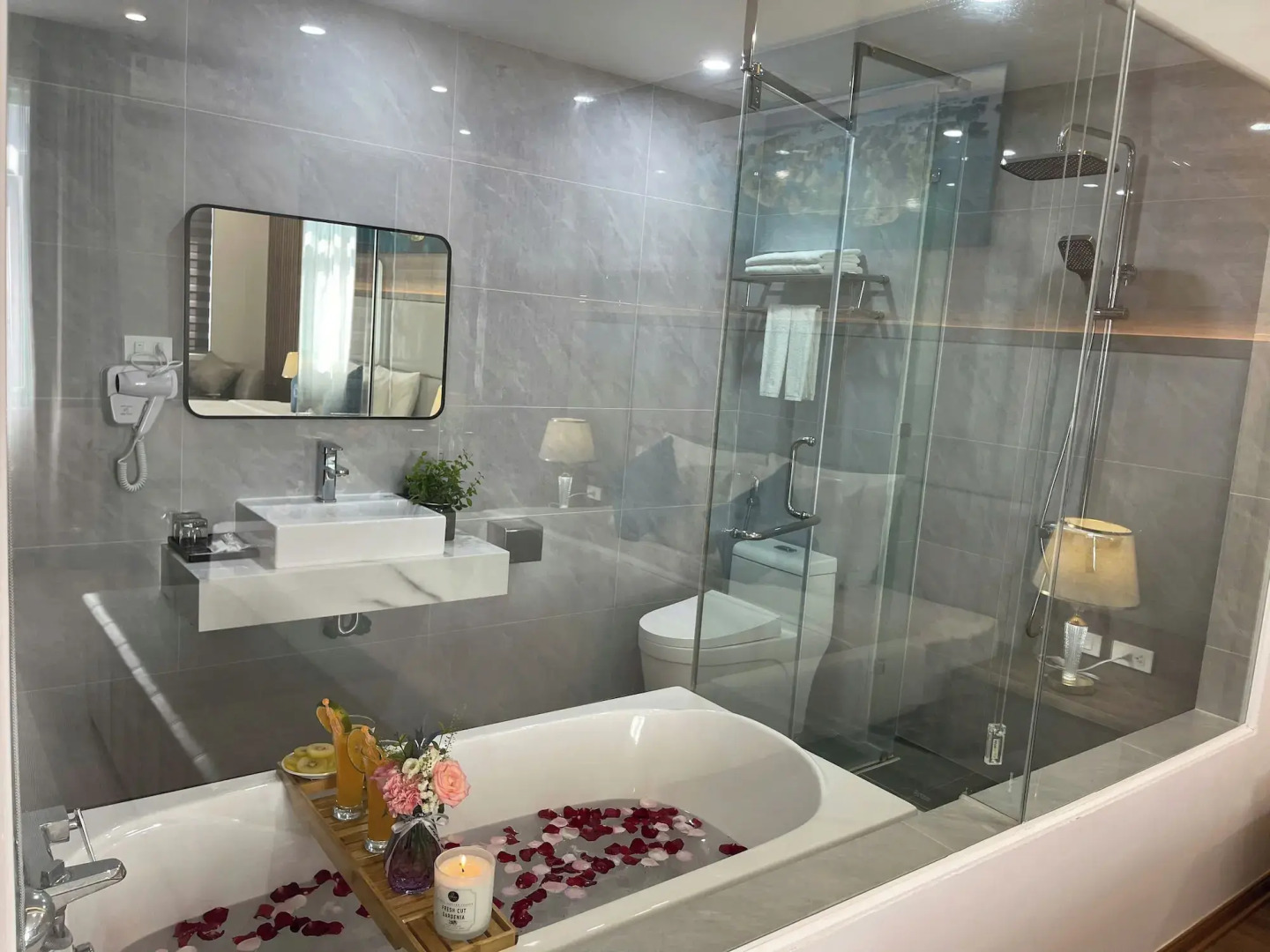 Central Halong Hotel