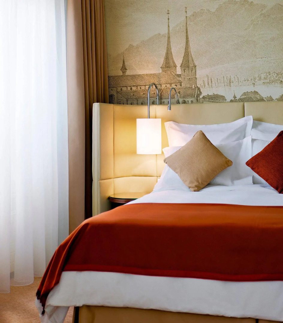 Renaissance Lucerne Hotel