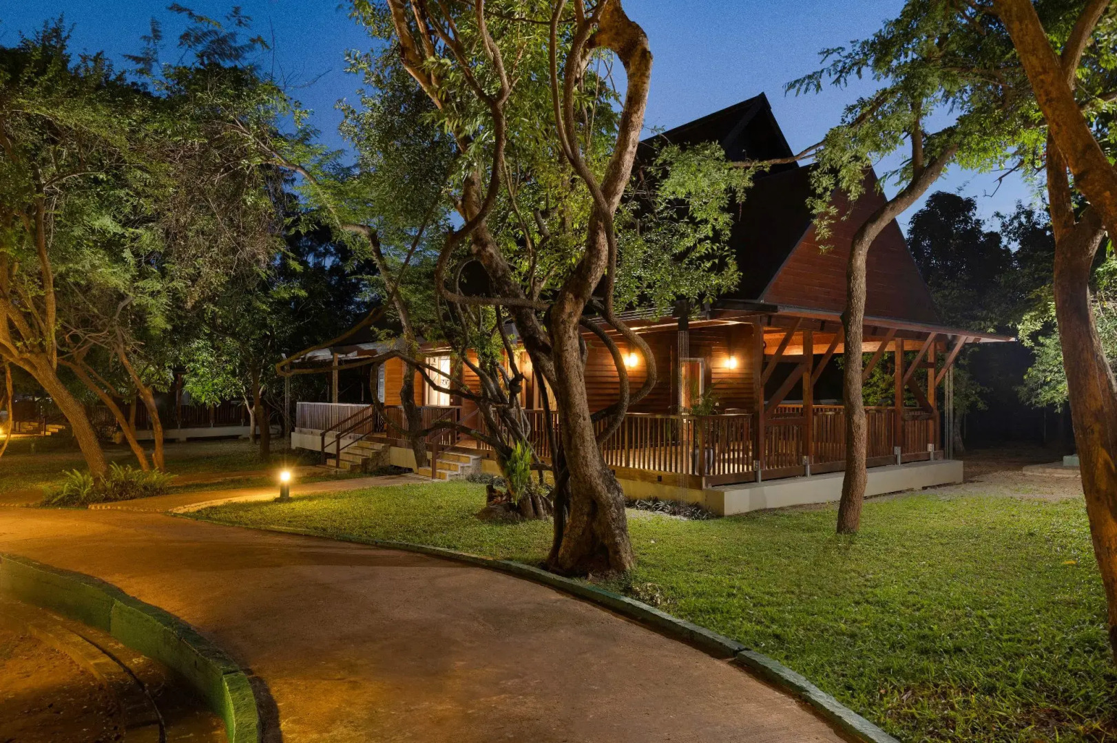 Occidental Paradise Dambulla