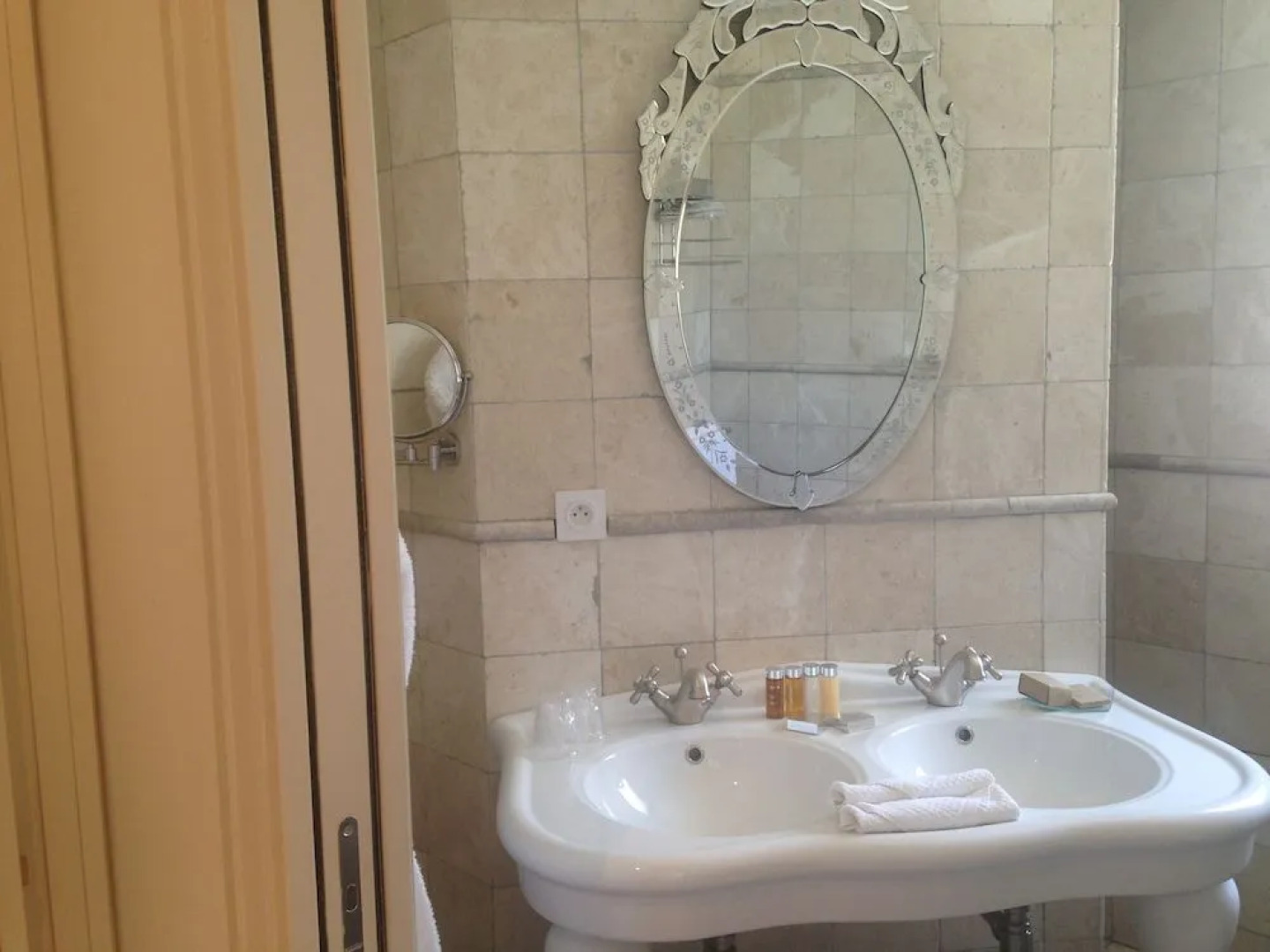 Mas Valentine Hôtel