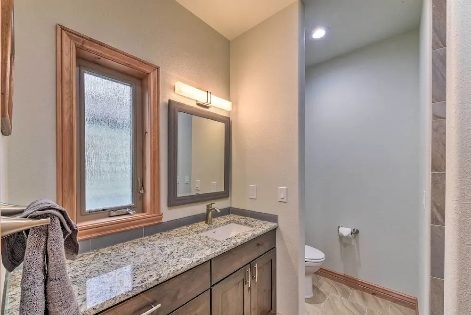 Charming Buena Vista Home ~ 1 Block to Main Street