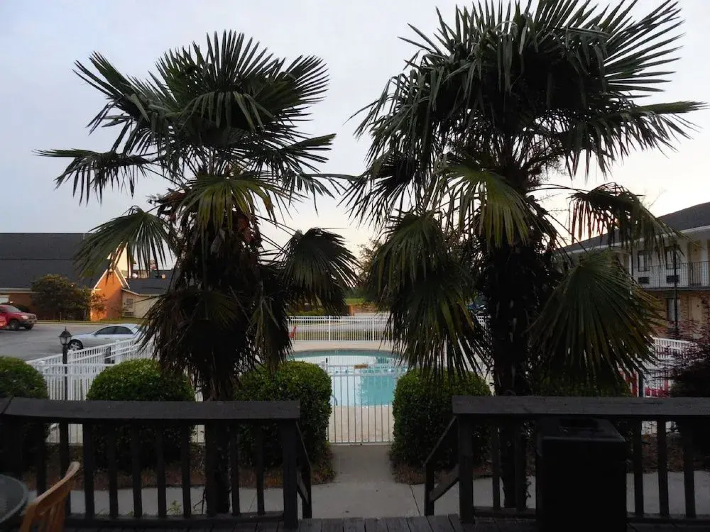 Best Western White Columns Inn