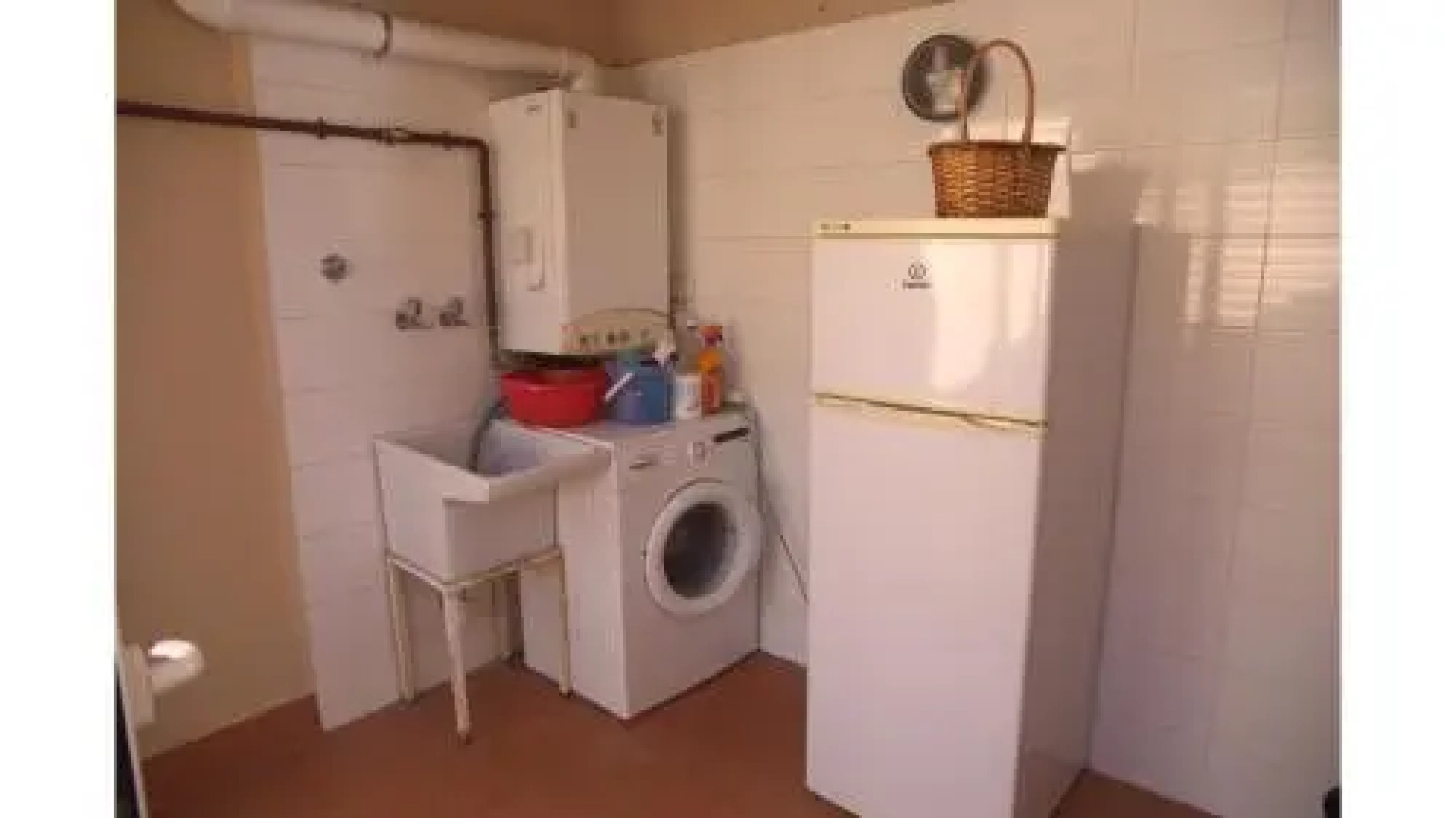 Margaret's Family House with pool and parquing