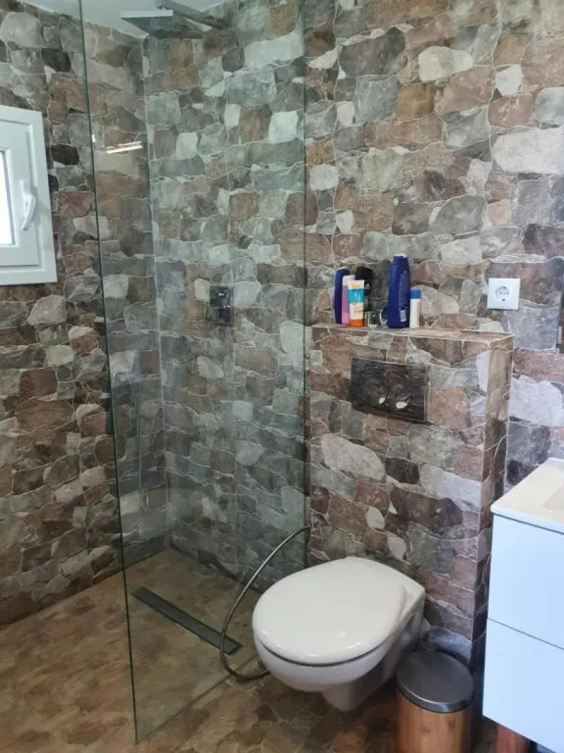 Willa wakacyjna z basenem w Eretria