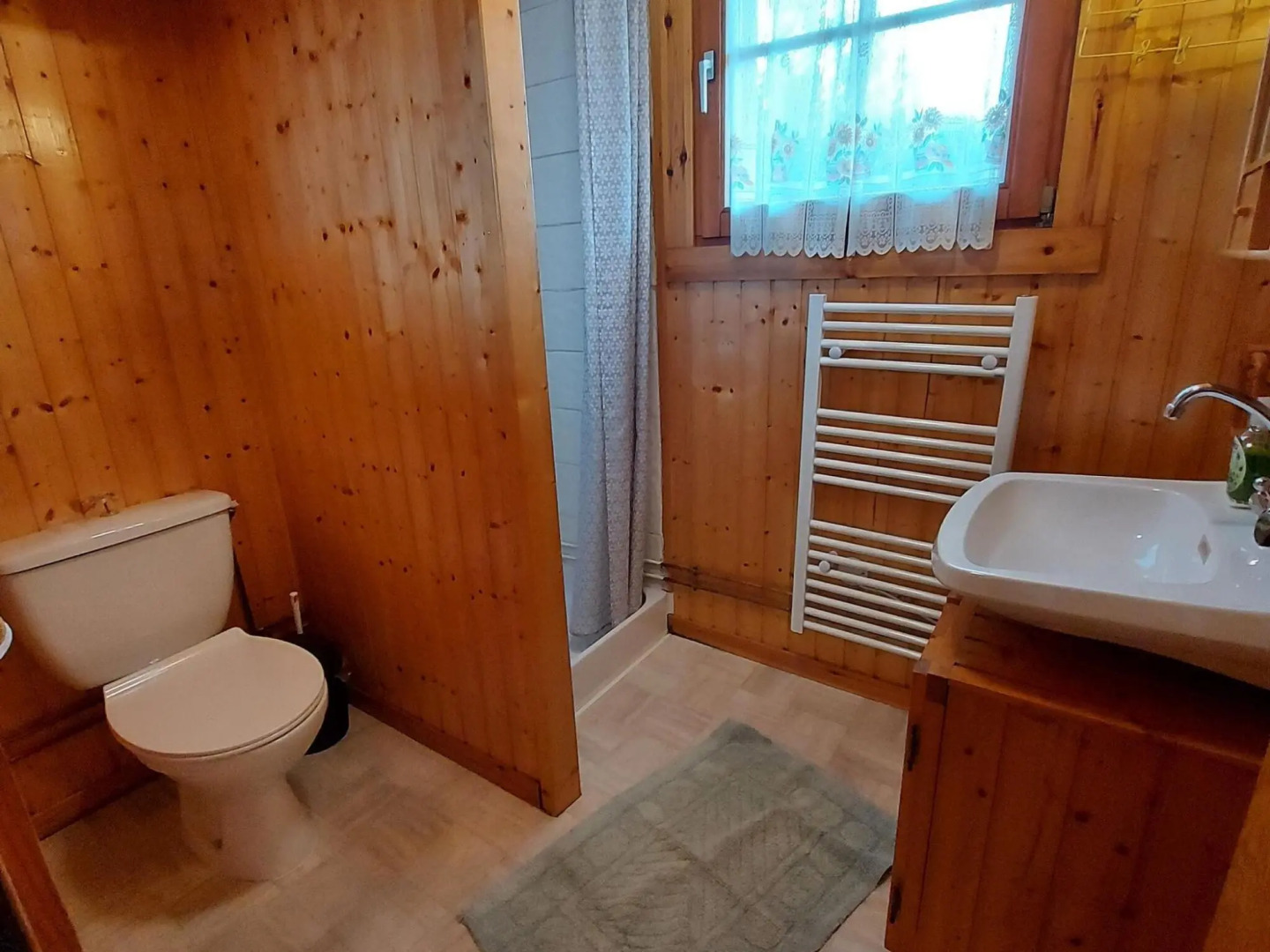 Apartment in Saint-Maurice-sur-Moselle with balcony