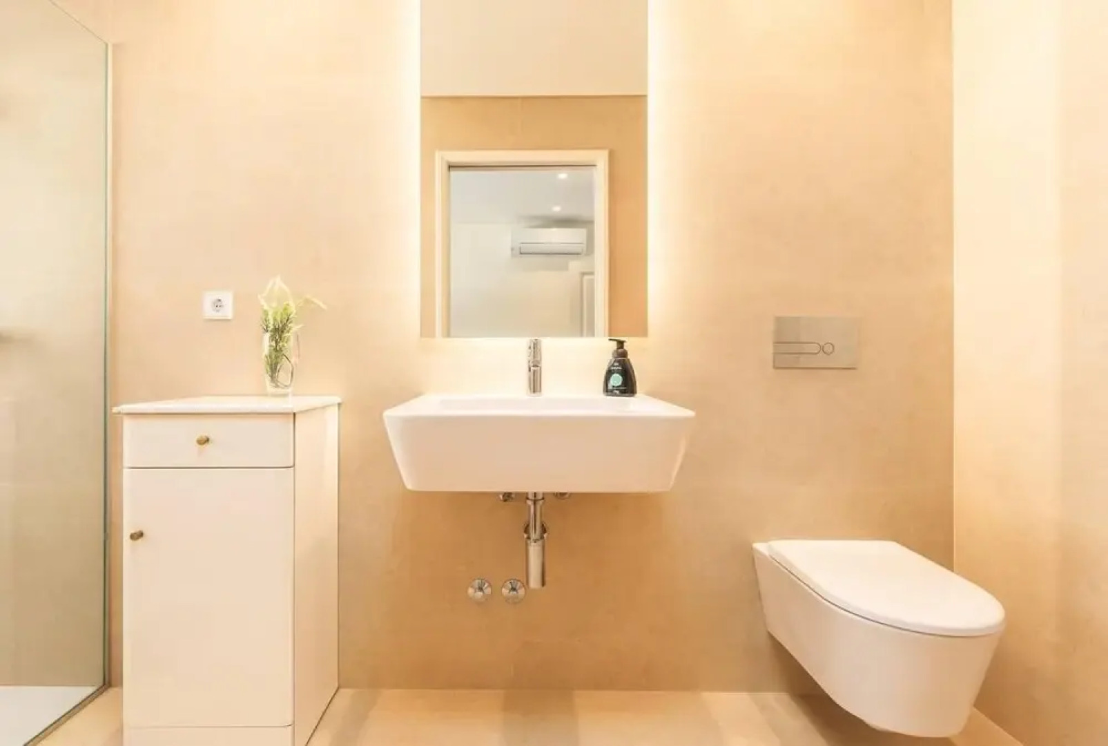 Stunning 6-bed House in Brito, Guimaraes