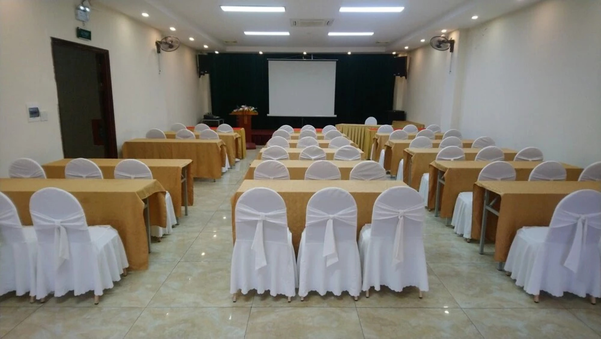 Khach San Vinh Plaza