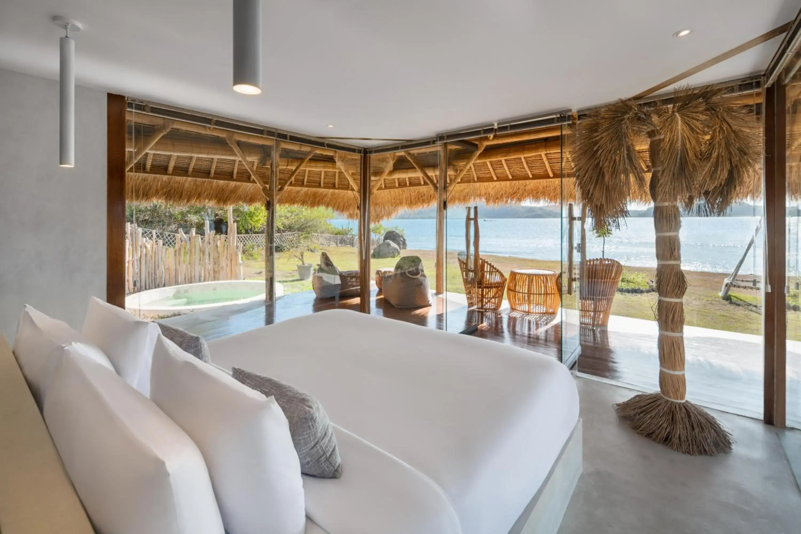 Bleu MATHIS Gili Asahan