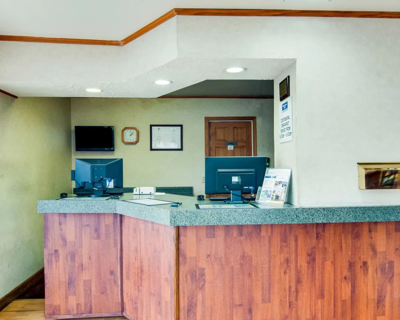 Rodeway Inn Civic Center Roanoke