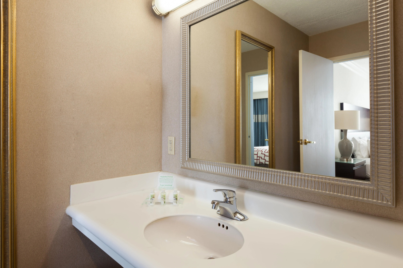 Holiday Inn Weirton - Steubenville Area by IHG