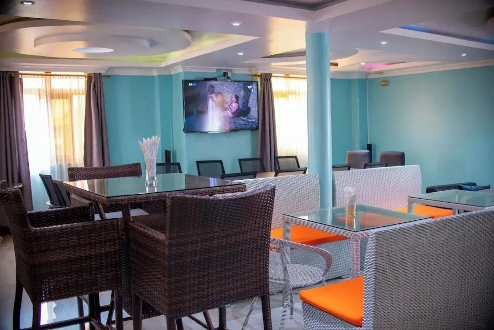 Dhe Jomels Hotel Siaya