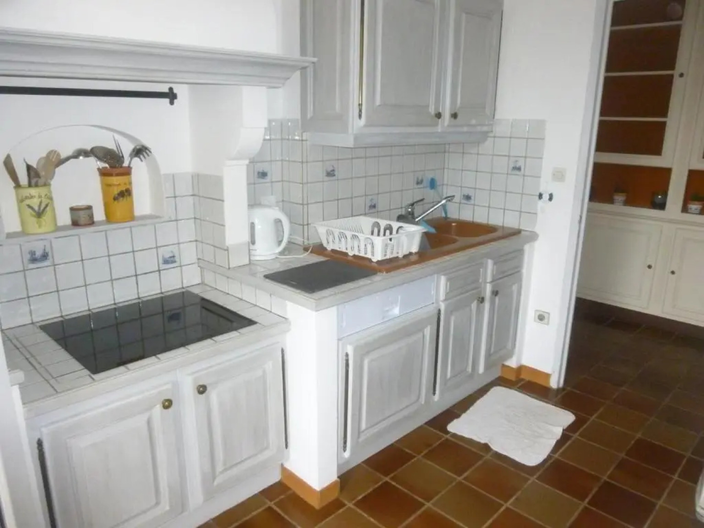 SANARY - Zone piétonne - GARAGE - CLIM - 2 chambres 4 à 6 personnes - WIFI