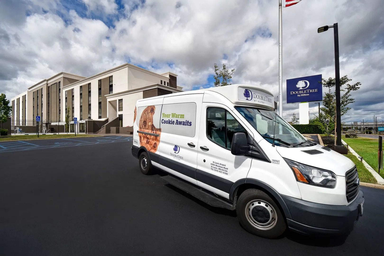 DoubleTree by Hilton St. Louis Airport