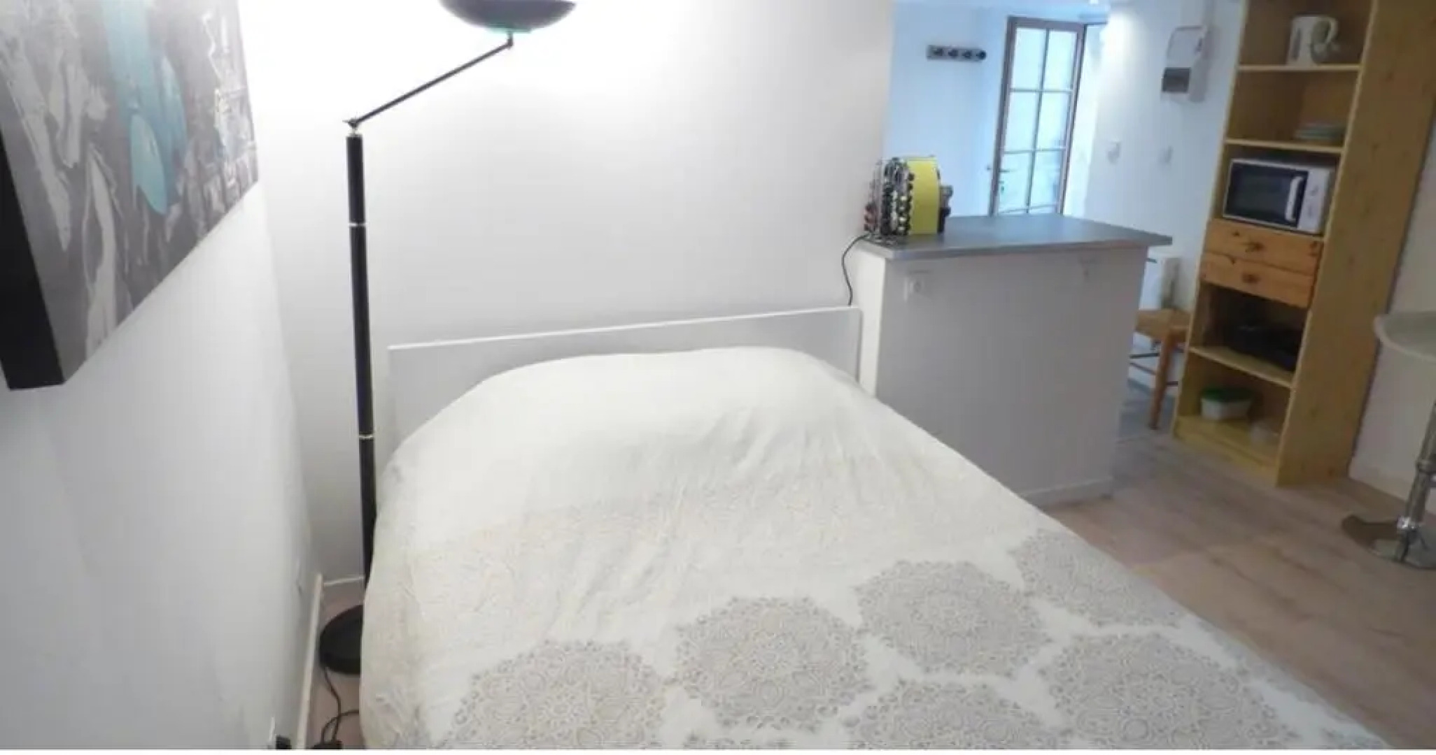 Studio Neuf Avec Courette Privative