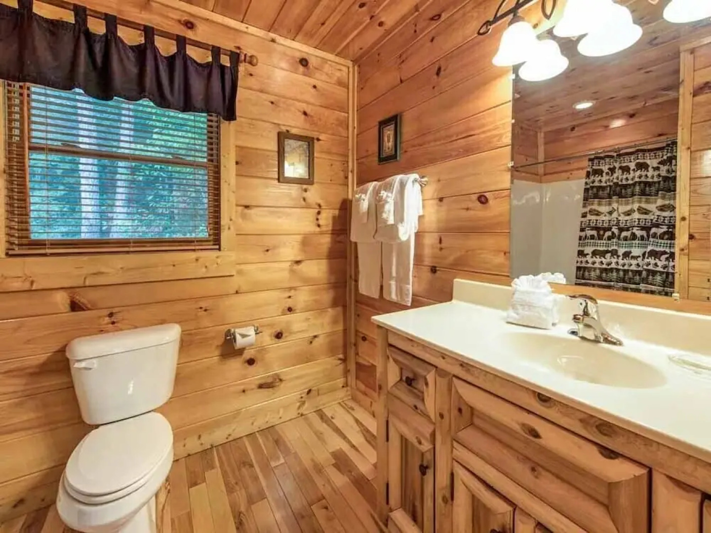 Makin Memories - Two Bedroom Cabin