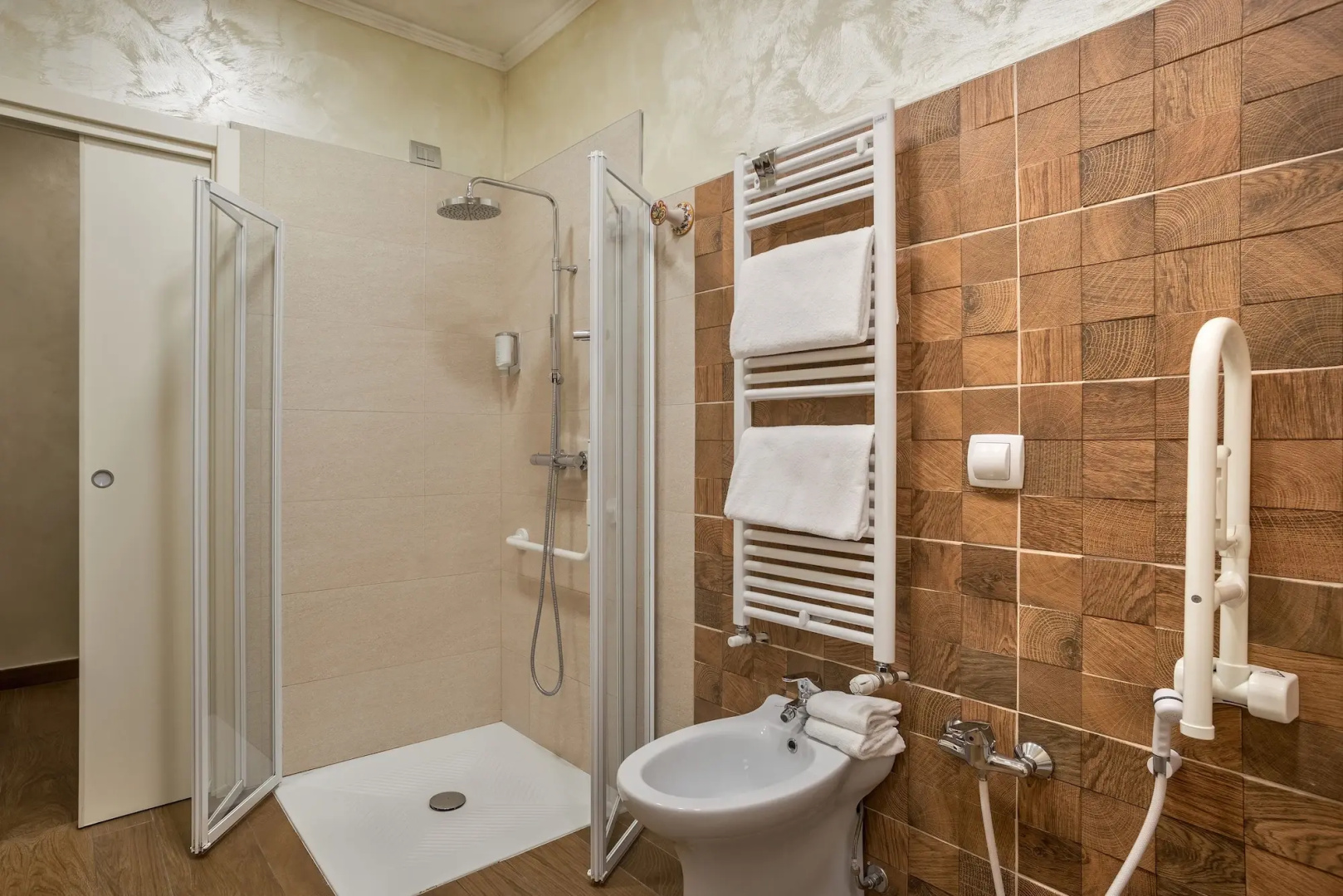 Relais Empire