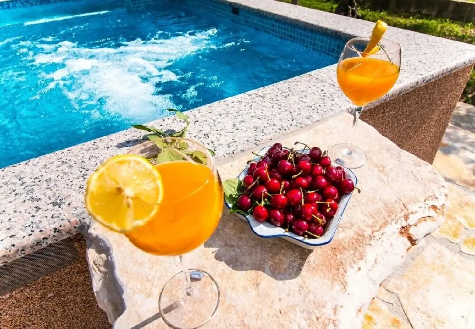 Mare - Open Pool and Pool for Children - H