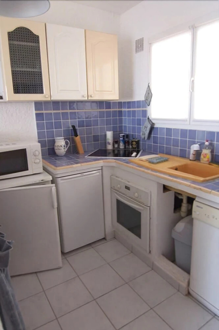 YVETTE MINI-VILLA - FACING THE SEA Apartment 2