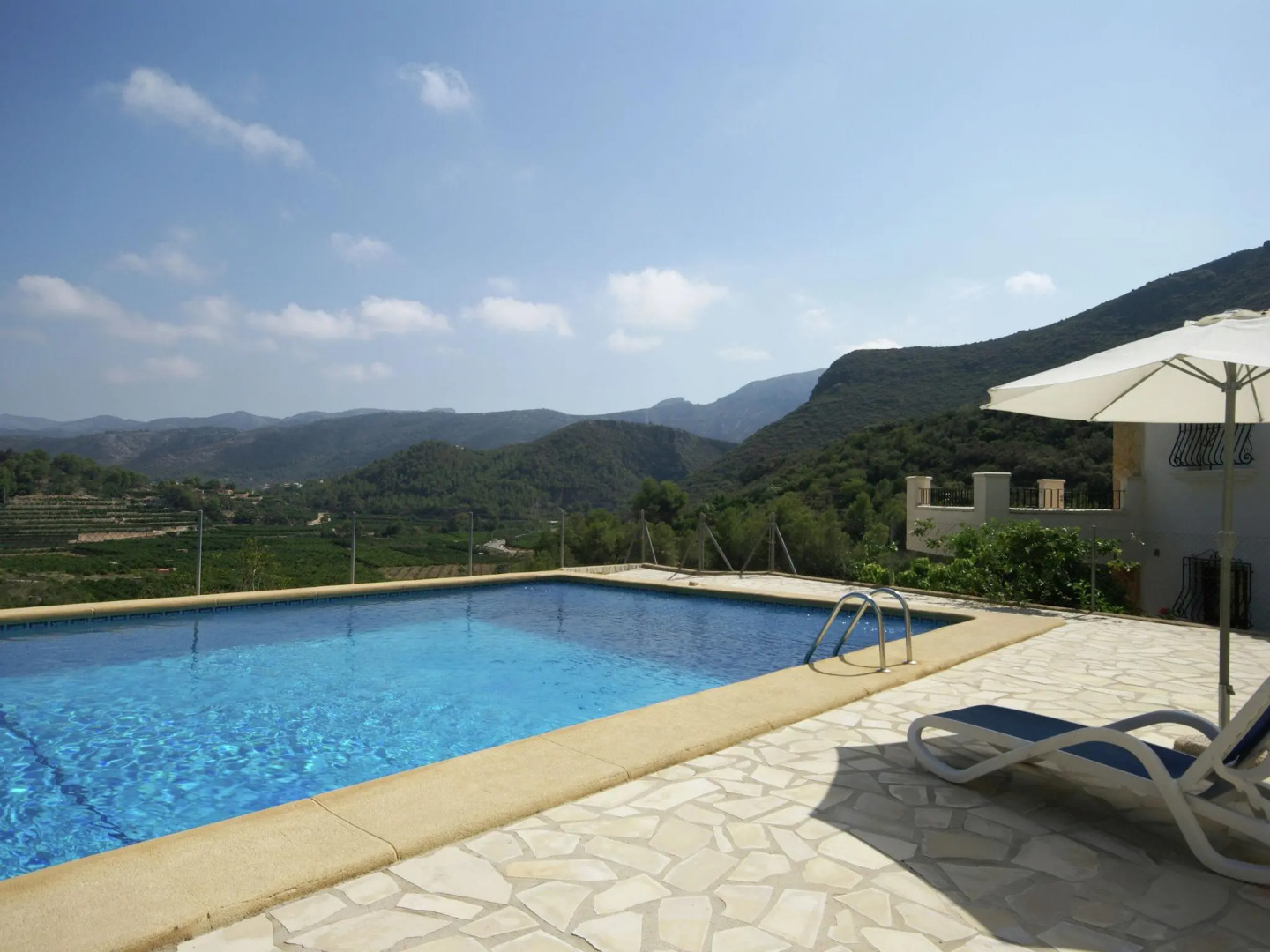 Pleasant Villa in Adsubia-Forna with Swimming Pool