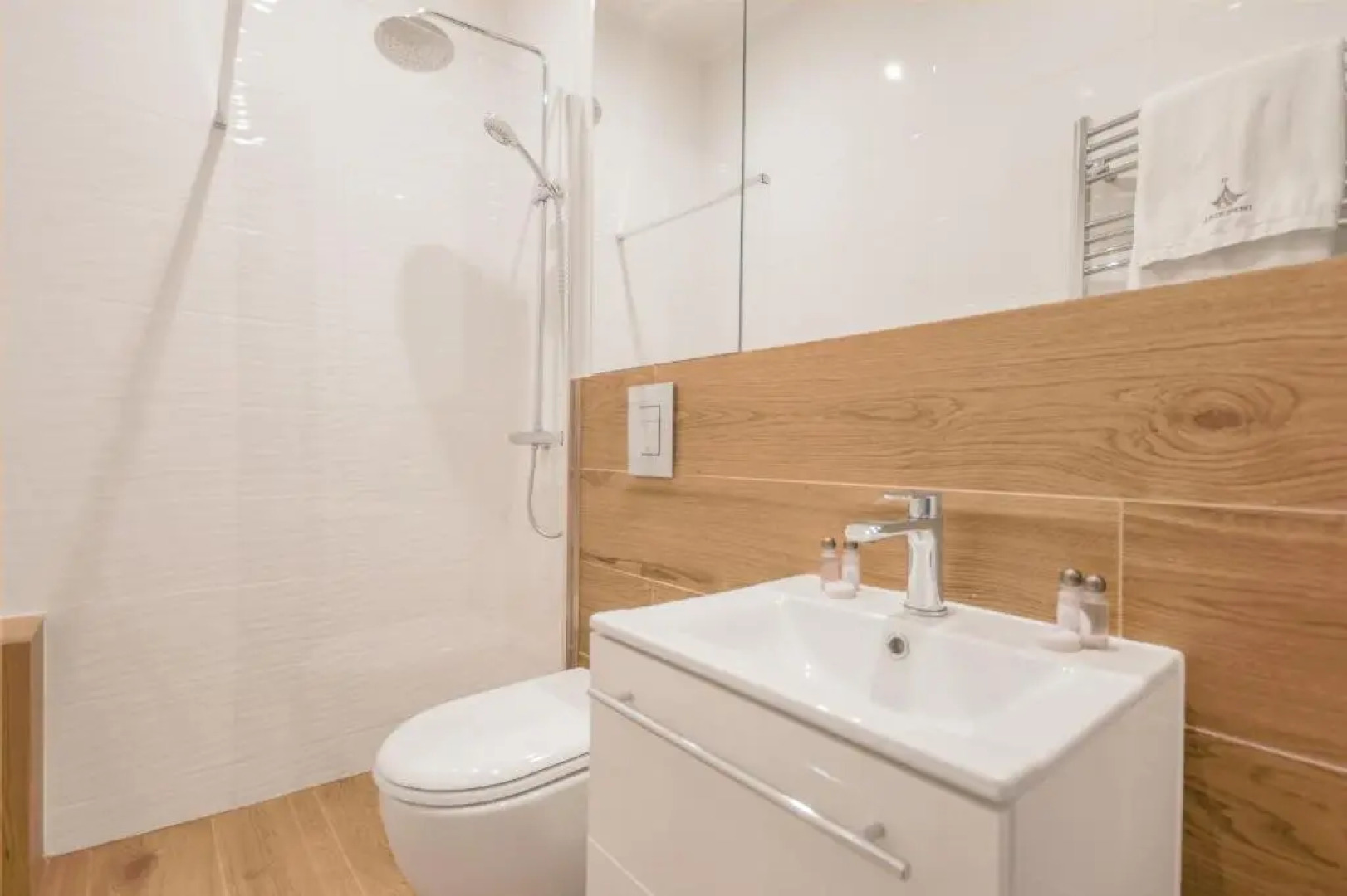 Imperial Apartments Nautilius