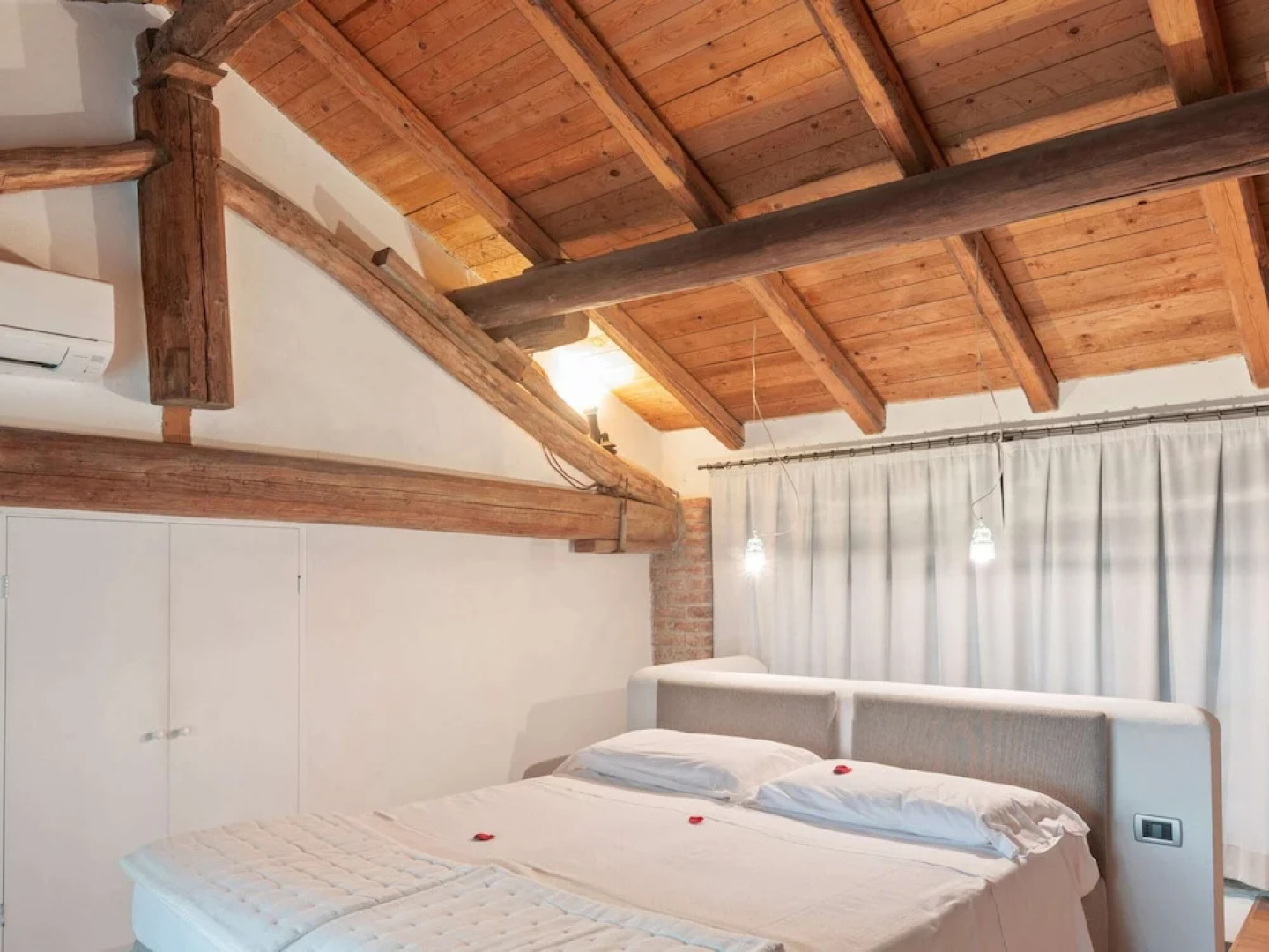Apartment Near River Po and Cremona