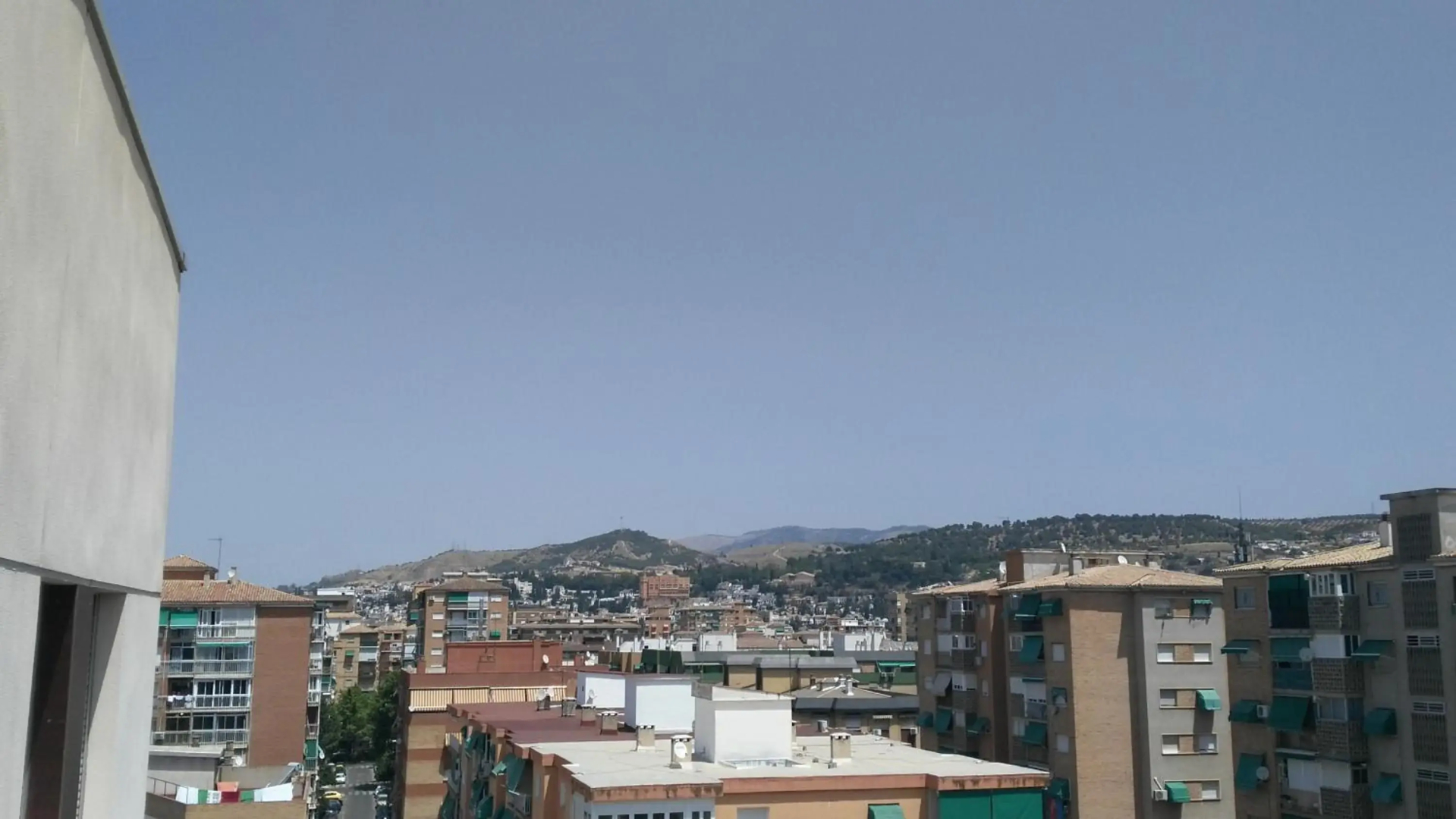 Disfruta Granada,incluso con tu mascota Parking