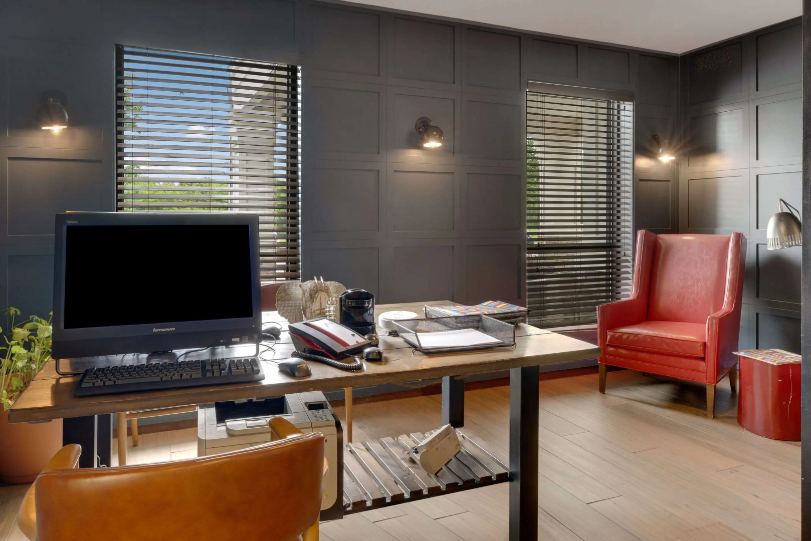 The Crossroads Hotel, Newburgh