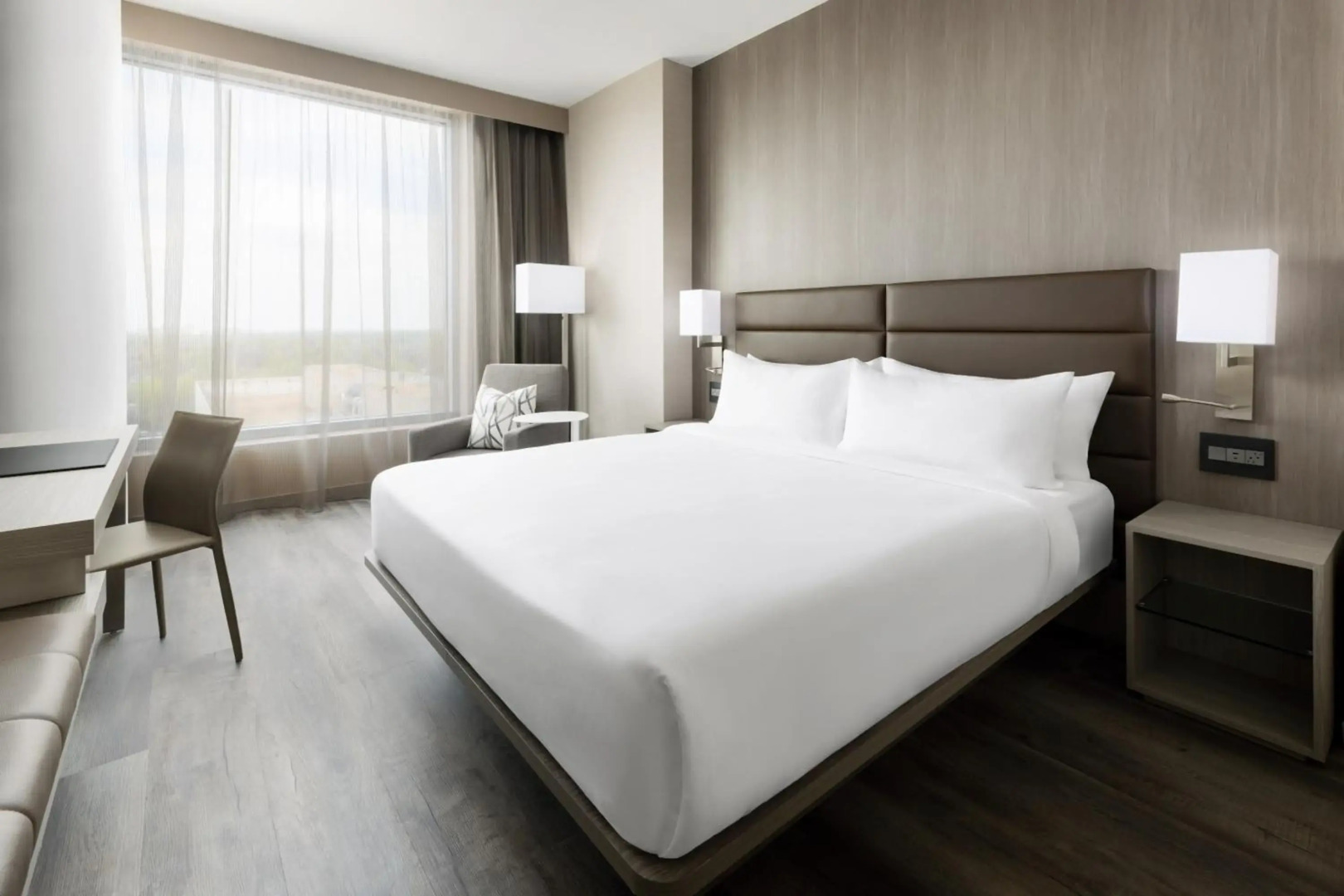 AC Hotel by Marriott Bethesda Downtown