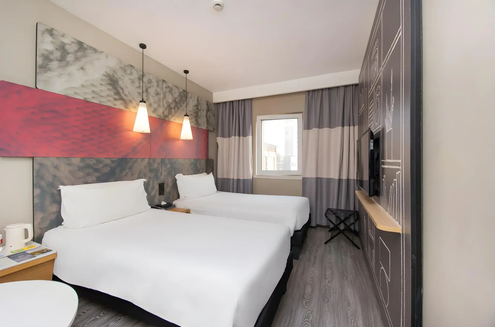 ibis Shanghai Lianyang