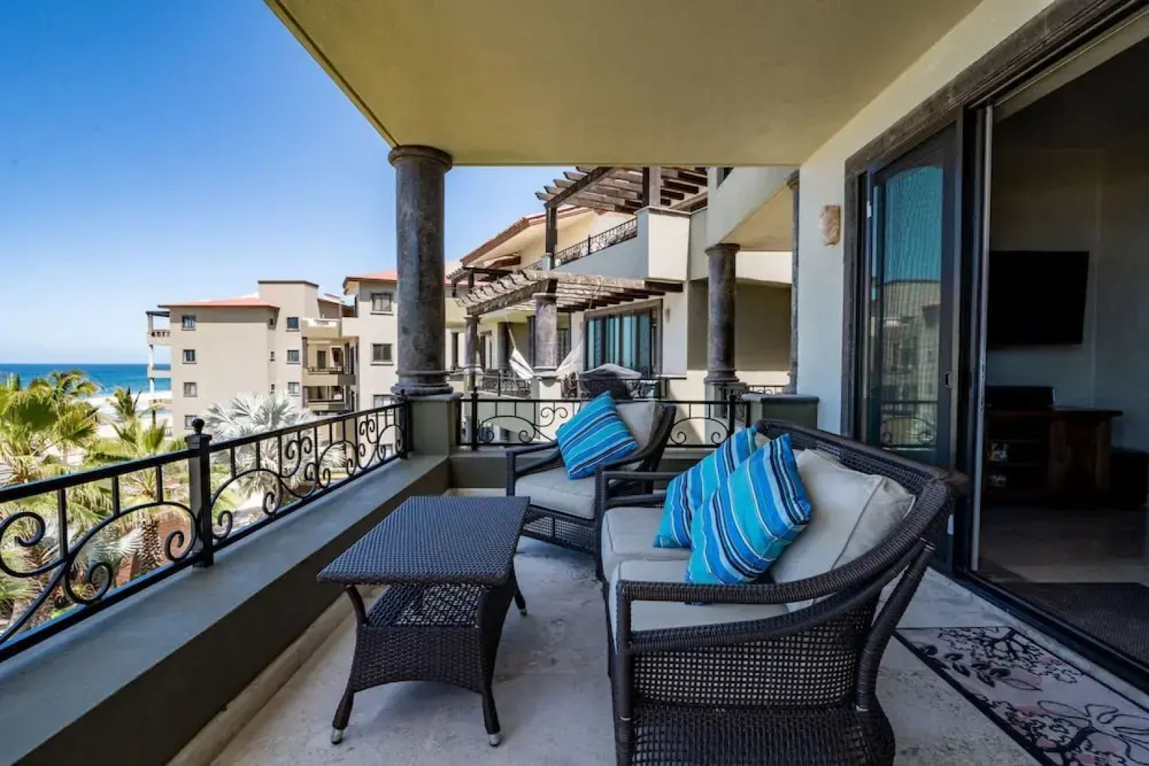 Sol Pacífico Cerritos by Casago