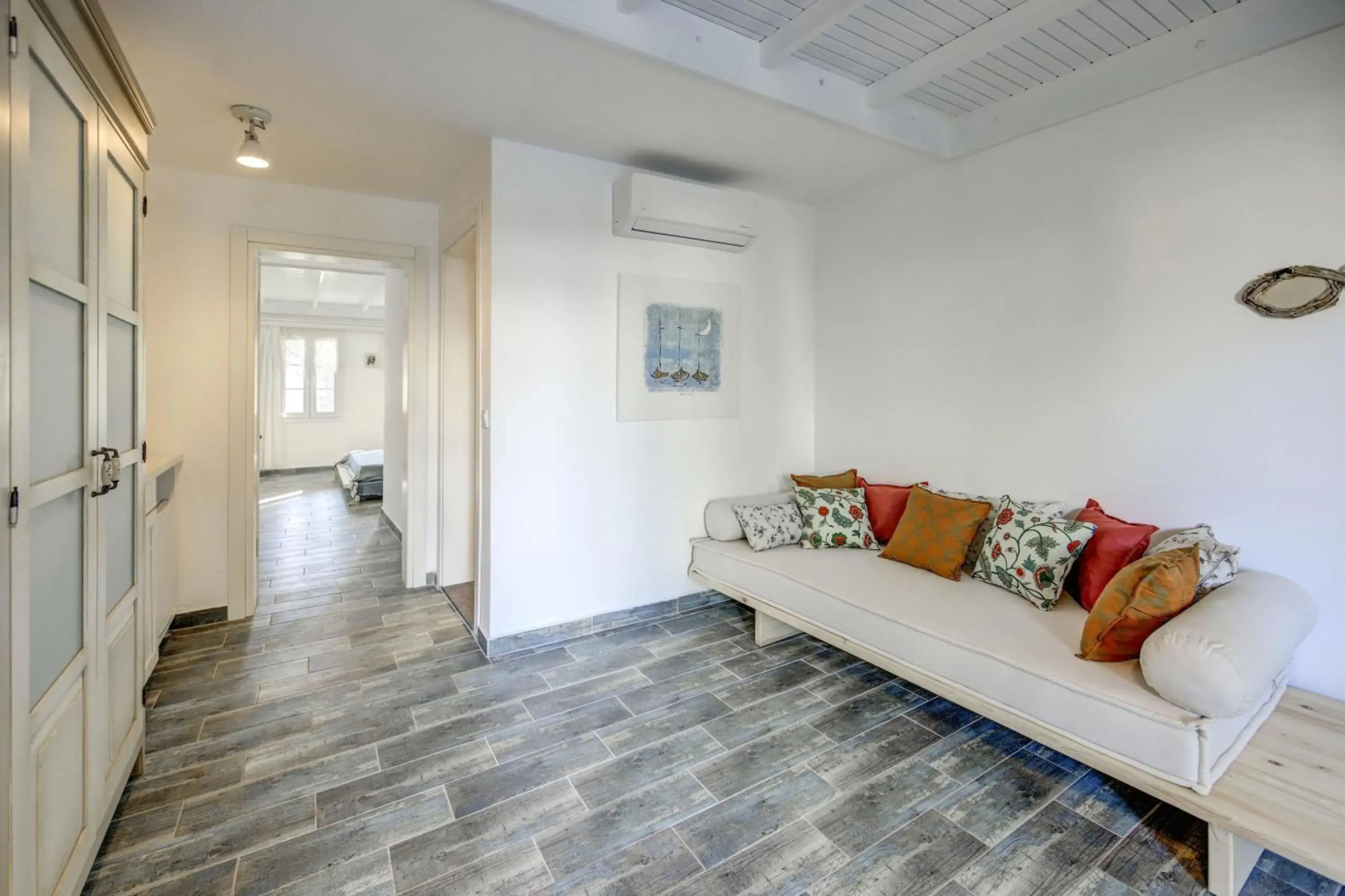 Kefi Beach and Suites