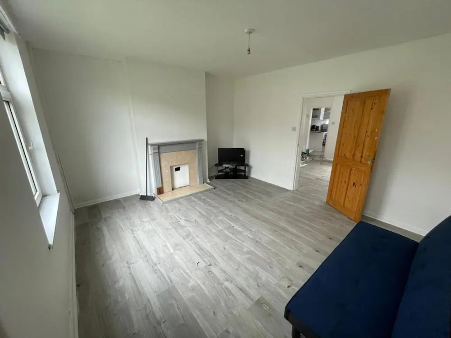 Lovely and Bright 2 bed House