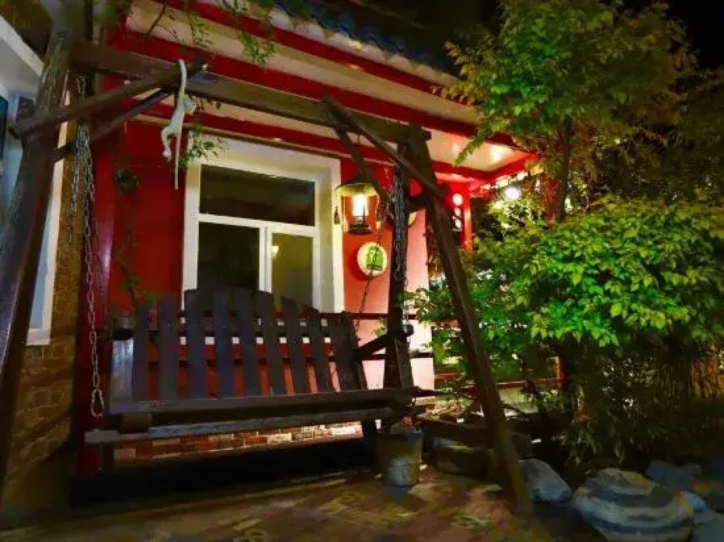 Guide Riverside Mountain House